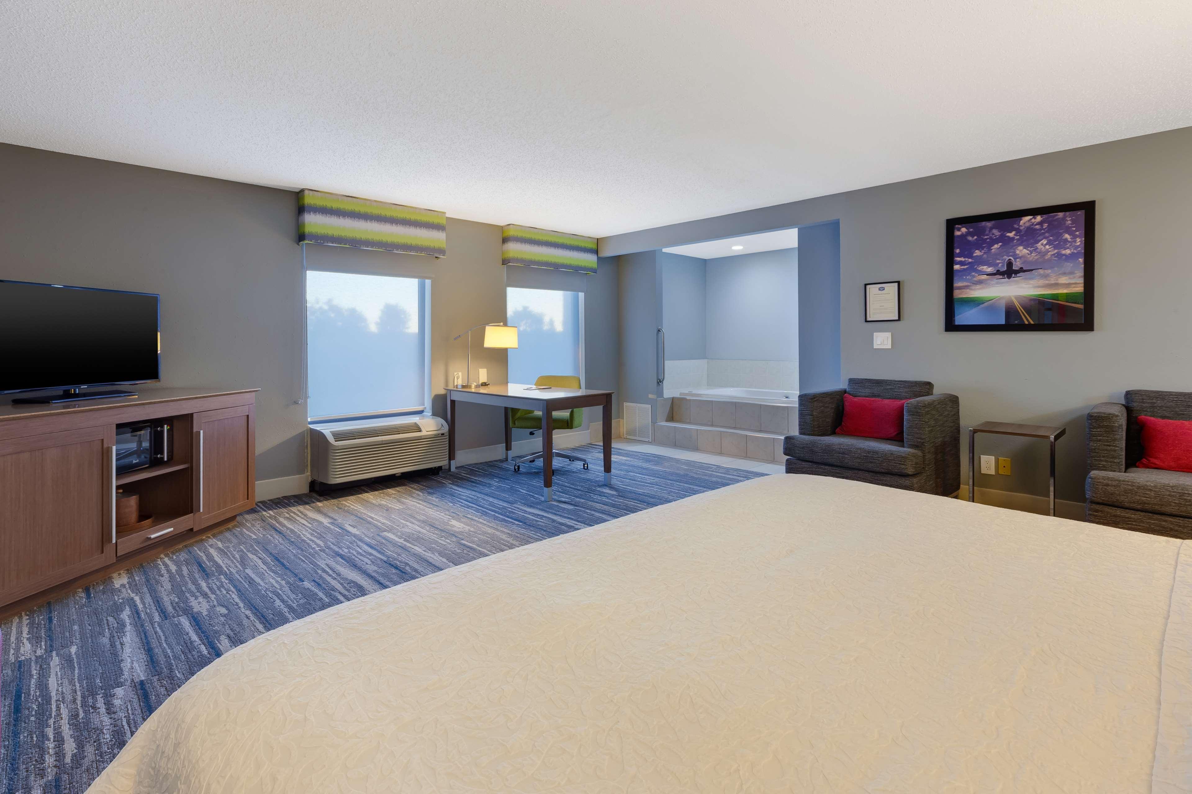 Hampton Inn Cincinnati Airport-North Hebron Eksteriør bilde