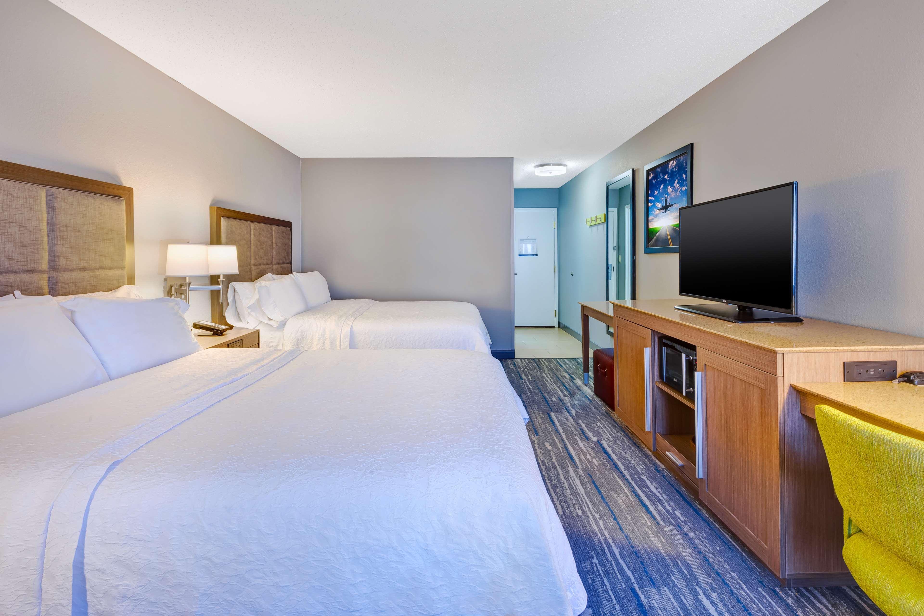 Hampton Inn Cincinnati Airport-North Hebron Eksteriør bilde